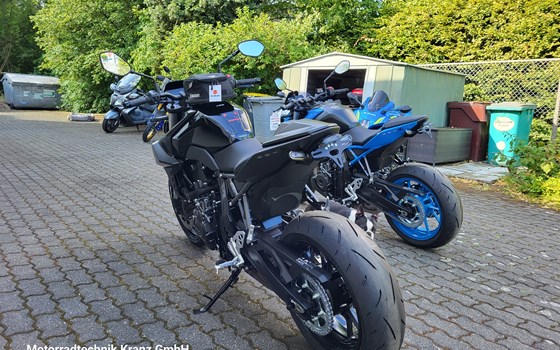 Umgebautes Motorrad Suzuki GSX-8S von Motorradtechnik Kranz GmbH - Bild 6 Umgebautes Motorrad Suzuki GSX-8S von Motorradtechnik Kranz GmbH - Bild 6