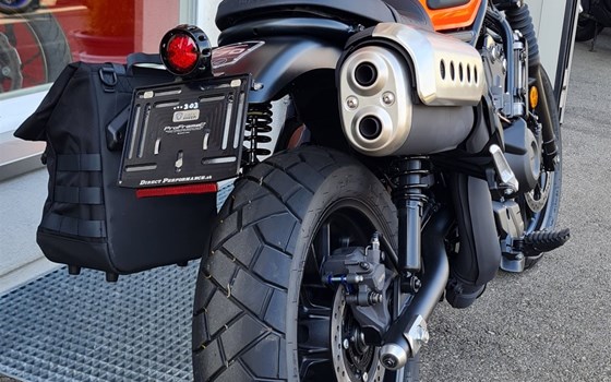 Umgebautes Motorrad Honda CL500 von Direct Performance - Bild 2 Umgebautes Motorrad Honda CL500 von Direct Performance - Bild 2