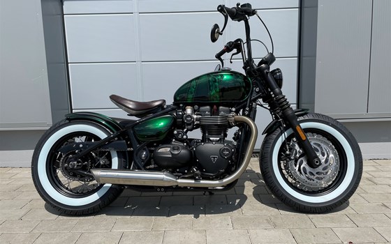 Umgebautes Motorrad Triumph Bonneville Bobber von Warm Up Zweiradtechnik GmbH - Bild 4 Umgebautes Motorrad Triumph Bonneville Bobber von Warm Up Zweiradtechnik GmbH - Bild 4