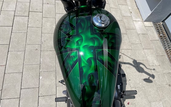 Umgebautes Motorrad Triumph Bonneville Bobber von Warm Up Zweiradtechnik GmbH - Bild 9 Umgebautes Motorrad Triumph Bonneville Bobber von Warm Up Zweiradtechnik GmbH - Bild 9