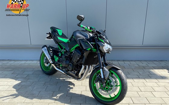 Umgebautes Motorrad Kawasaki Z900 von Warm Up Zweiradtechnik GmbH - Bild 2 Umgebautes Motorrad Kawasaki Z900 von Warm Up Zweiradtechnik GmbH - Bild 2