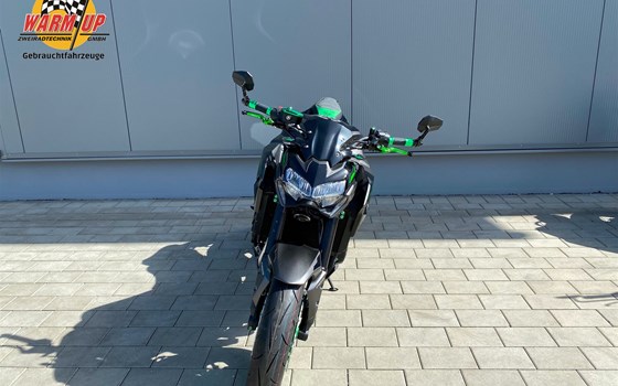 Umgebautes Motorrad Kawasaki Z900 von Warm Up Zweiradtechnik GmbH - Bild 3 Umgebautes Motorrad Kawasaki Z900 von Warm Up Zweiradtechnik GmbH - Bild 3