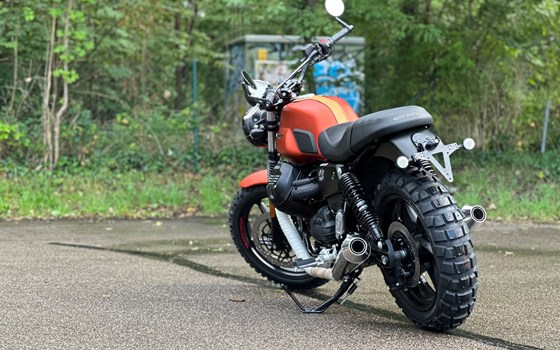 Umgebautes Motorrad Moto Guzzi V7 Stone von Motorradzentrum FFB GmbH - Bild 1 Umgebautes Motorrad Moto Guzzi V7 Stone von Motorradzentrum FFB GmbH - Bild 1