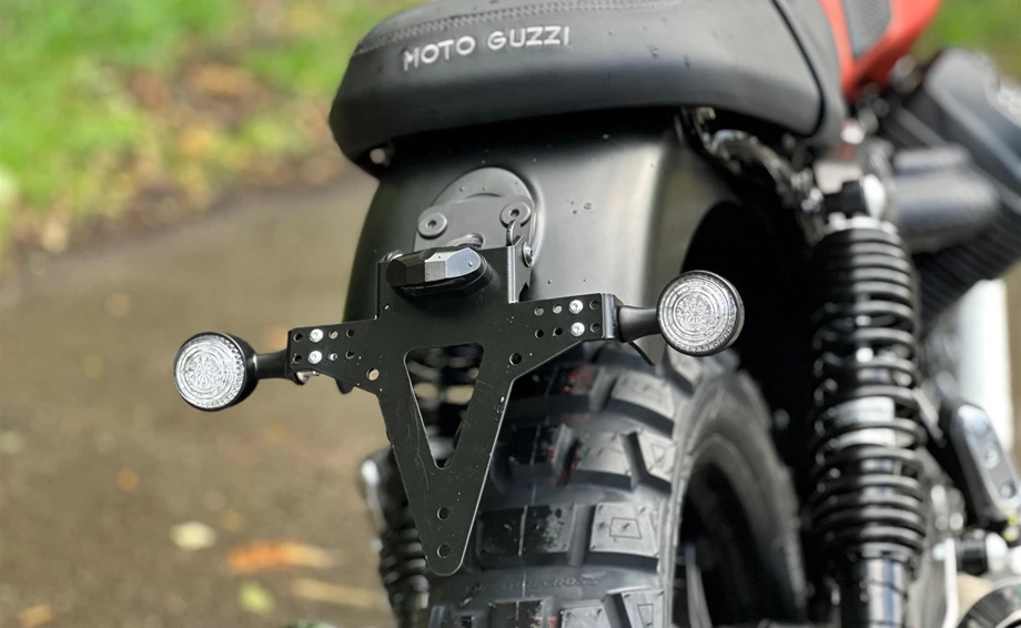 Umbgebautes Motorrad Moto Guzzi V7 Stone Bild 9: Umbgebautes Motorrad Moto Guzzi V7 Stone