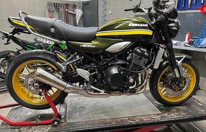 Kawasaki Z900 RS Custom Bike