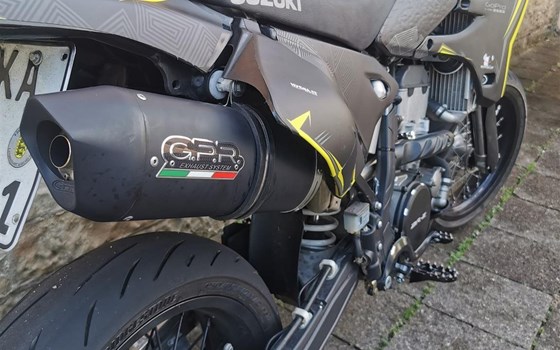 Umgebautes Motorrad Suzuki DR-Z 400 SM von user1269430 - Bild 3