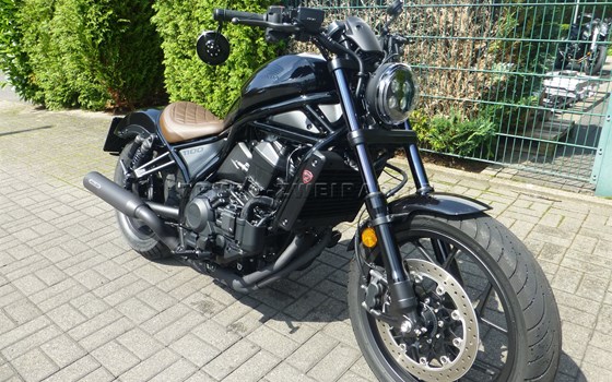 Umgebautes Motorrad Honda CMX1100 Rebel DCT von Tempo-Zweirad-Treff GmbH - Bild 1 Umgebautes Motorrad Honda CMX1100 Rebel DCT von Tempo-Zweirad-Treff GmbH - Bild 1