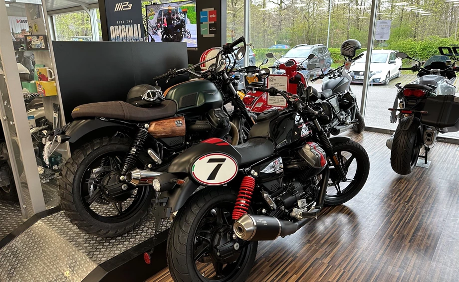 Umbgebautes Motorrad Moto Guzzi V7 Stone Bild 13: Umbgebautes Motorrad Moto Guzzi V7 Stone