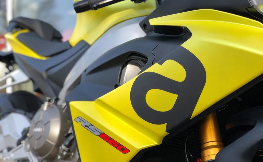 Umbgebautes Motorrad Aprilia RS 660 Bild 2: Umbgebautes Motorrad Aprilia RS 660