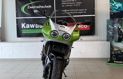 Kawasaki Z900 Custom Bike