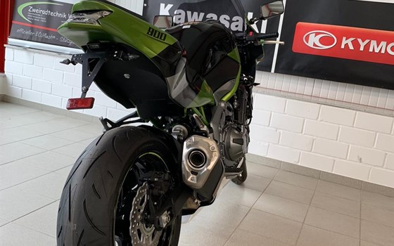 Umgebautes Motorrad Kawasaki Z900 von Zweiradtechnik Wagner GmbH - Bild 7 Umgebautes Motorrad Kawasaki Z900 von Zweiradtechnik Wagner GmbH - Bild 7