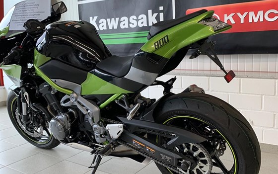 Umgebautes Motorrad Kawasaki Z900 von Zweiradtechnik Wagner GmbH - Bild 8 Umgebautes Motorrad Kawasaki Z900 von Zweiradtechnik Wagner GmbH - Bild 8