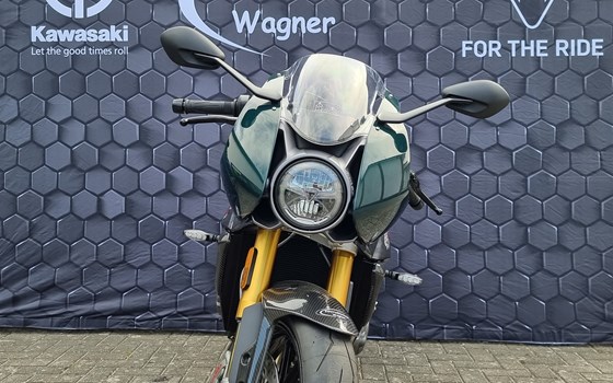 Umgebautes Motorrad Triumph Speed Triple 1200 RR von Zweiradtechnik Wagner GmbH - Bild 8 Umgebautes Motorrad Triumph Speed Triple 1200 RR von Zweiradtechnik Wagner GmbH - Bild 8