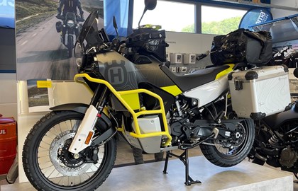 Husqvarna Norden 901 Custom Bike