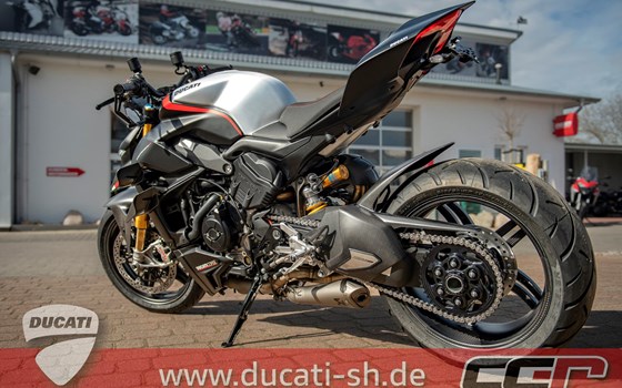 Umgebautes Motorrad Ducati Streetfighter V4 SP von Claus Carstens Zweiradhandel - Bild 5 Umgebautes Motorrad Ducati Streetfighter V4 SP von Claus Carstens Zweiradhandel - Bild 5