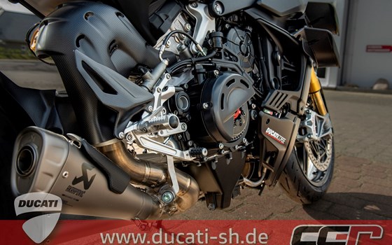 Umgebautes Motorrad Ducati Streetfighter V4 SP von Claus Carstens Zweiradhandel - Bild 7 Umgebautes Motorrad Ducati Streetfighter V4 SP von Claus Carstens Zweiradhandel - Bild 7