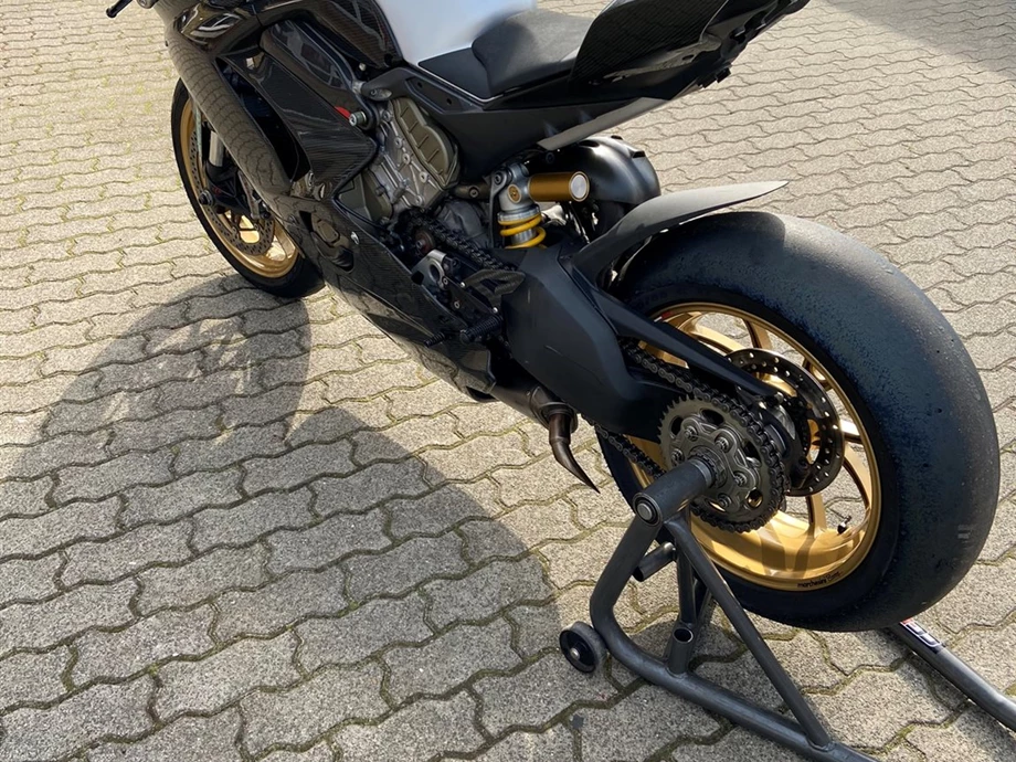 Rebuilt motorbike Ducati Panigale V4 S Bild 3: Rebuilt motorbike Ducati Panigale V4 S