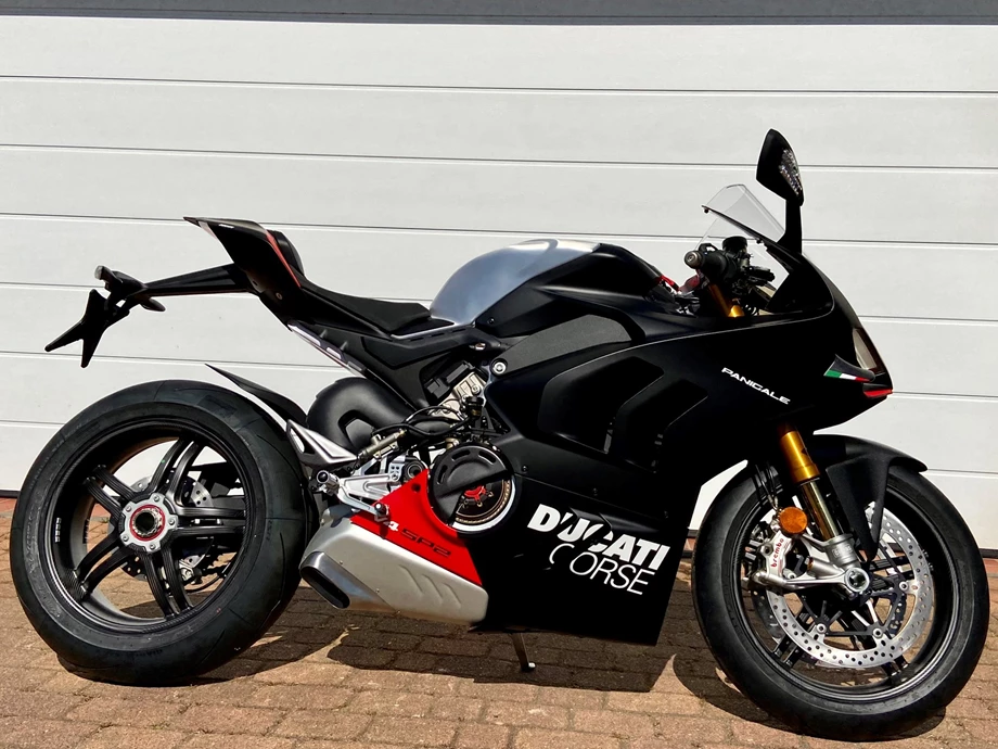 Rebuilt motorbike Ducati Panigale V4 SP2 Bild 2: Rebuilt motorbike Ducati Panigale V4 SP2