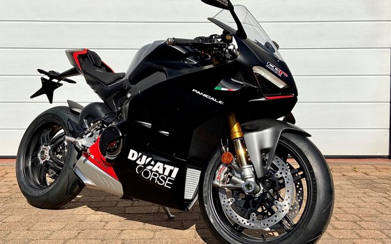 Umgebautes Motorrad Ducati Panigale V4 SP2 von Claus Carstens Zweiradhandel - Bild 3 Umgebautes Motorrad Ducati Panigale V4 SP2 von Claus Carstens Zweiradhandel - Bild 3