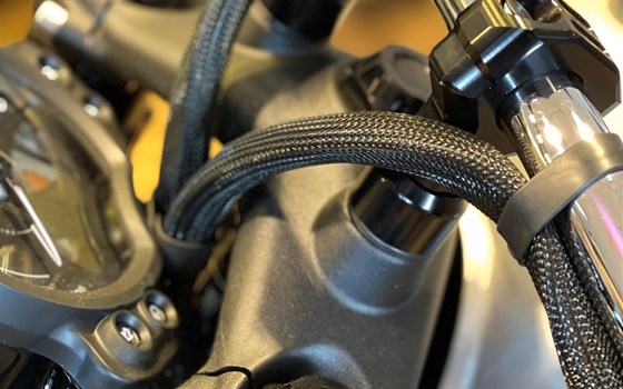 Umgebautes Motorrad Triumph Bonneville Bobber von Stärker-Profil GmbH - Bild 18 Umgebautes Motorrad Triumph Bonneville Bobber von Stärker-Profil GmbH - Bild 18