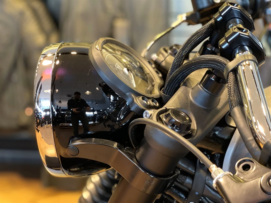 Umbgebautes Motorrad Triumph Bonneville Bobber Bild 19: Umbgebautes Motorrad Triumph Bonneville Bobber