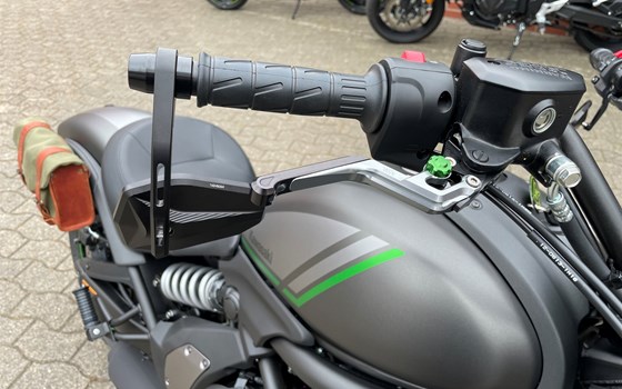 Umgebautes Motorrad Kawasaki Vulcan S von Hartmut Eils Motorradhandel - Bild 5 Umgebautes Motorrad Kawasaki Vulcan S von Hartmut Eils Motorradhandel - Bild 5