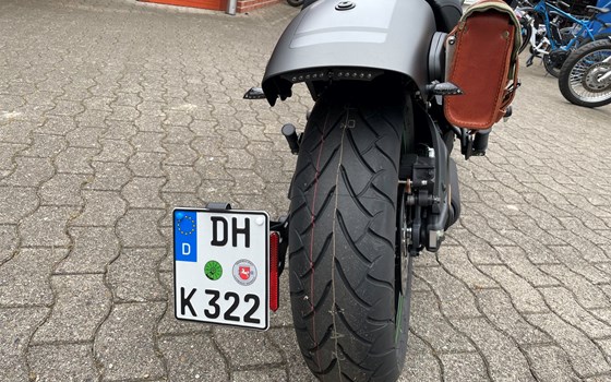 Umgebautes Motorrad Kawasaki Vulcan S von Hartmut Eils Motorradhandel - Bild 8 Umgebautes Motorrad Kawasaki Vulcan S von Hartmut Eils Motorradhandel - Bild 8