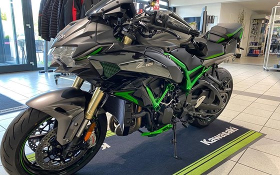 Umgebautes Motorrad Kawasaki Z H2 SE von Team Wahlers GmbH - Bild 3 Umgebautes Motorrad Kawasaki Z H2 SE von Team Wahlers GmbH - Bild 3