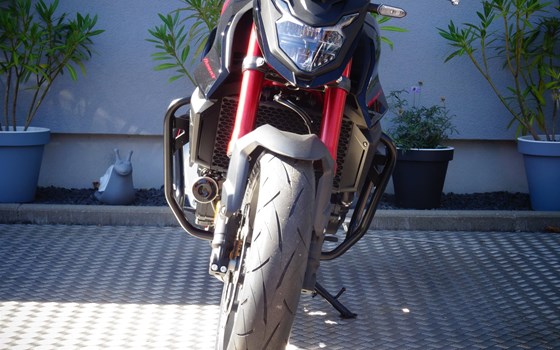 Umgebautes Motorrad Honda CB 750 von Zweiradtechnik Jörg Schlieter - Bild 3 Umgebautes Motorrad Honda CB 750 von Zweiradtechnik Jörg Schlieter - Bild 3
