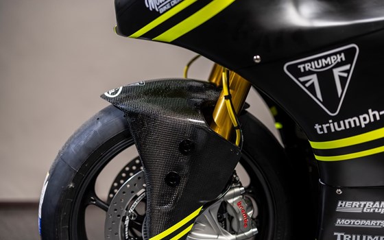 Umgebautes Motorrad Triumph Street Triple 765 R von Triumph Emsland - Hertrampf Racing - Bild 2 Umgebautes Motorrad Triumph Street Triple 765 R von Triumph Emsland - Hertrampf Racing - Bild 2