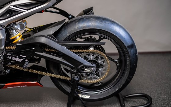 Umgebautes Motorrad Triumph Street Triple 765 R von Triumph Emsland - Hertrampf Racing - Bild 6 Umgebautes Motorrad Triumph Street Triple 765 R von Triumph Emsland - Hertrampf Racing - Bild 6