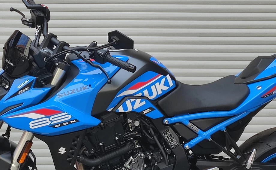Umbgebautes Motorrad Suzuki GSX-8S Bild 1: Umbgebautes Motorrad Suzuki GSX-8S
