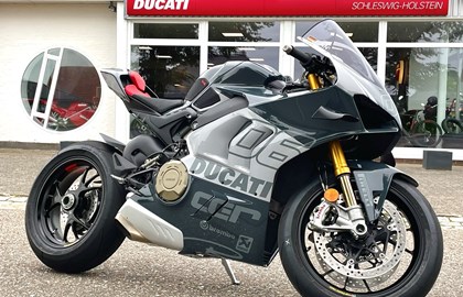 Ducati Panigale V4 Custom Bike