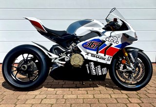 Ducati Panigale V4 R