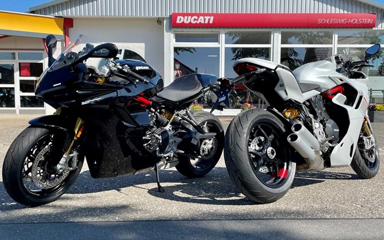 Umgebautes Motorrad Ducati SuperSport 950 S von Claus Carstens Zweiradhandel - Bild 4 Umgebautes Motorrad Ducati SuperSport 950 S von Claus Carstens Zweiradhandel - Bild 4