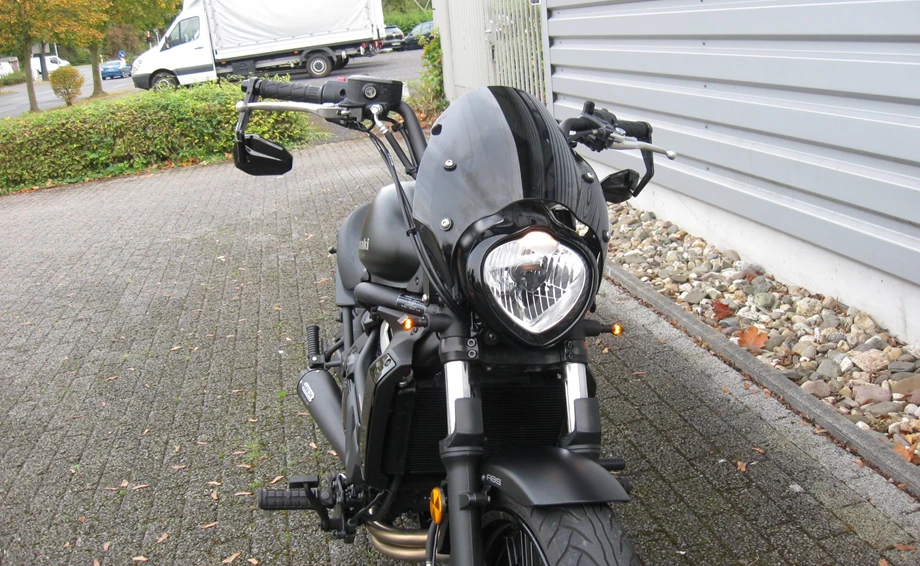 Umbgebautes Motorrad Kawasaki Vulcan S Bild 4: Umbgebautes Motorrad Kawasaki Vulcan S