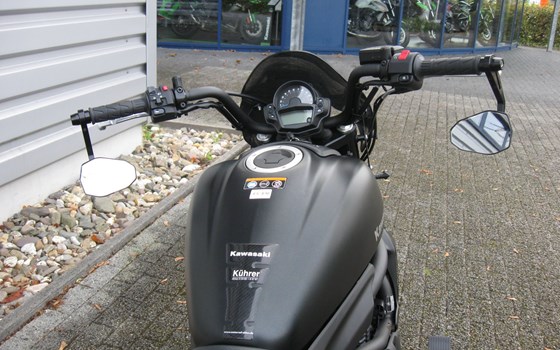 Umgebautes Motorrad Kawasaki Vulcan S von Alfred Kührer Moto-Service u. Zubehör - Bild 6 Umgebautes Motorrad Kawasaki Vulcan S von Alfred Kührer Moto-Service u. Zubehör - Bild 6