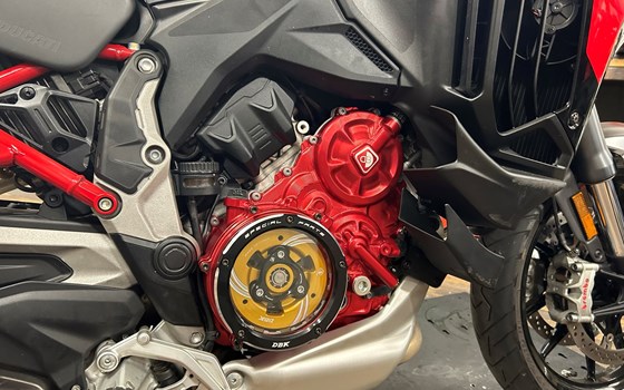 Umgebautes Motorrad Ducati Multistrada V4 S Sport von Motorrad-Center Mähr - Bild 2 Umgebautes Motorrad Ducati Multistrada V4 S Sport von Motorrad-Center Mähr - Bild 2