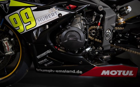 Umgebautes Motorrad Triumph Street Triple 765 R von Triumph Emsland - Hertrampf Racing - Bild 16 Umgebautes Motorrad Triumph Street Triple 765 R von Triumph Emsland - Hertrampf Racing - Bild 16