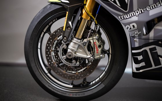 Umgebautes Motorrad Triumph Street Triple 765 R von Triumph Emsland - Hertrampf Racing - Bild 12 Umgebautes Motorrad Triumph Street Triple 765 R von Triumph Emsland - Hertrampf Racing - Bild 12