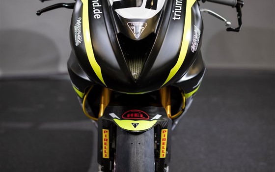 Umgebautes Motorrad Triumph Street Triple 765 R von Triumph Emsland - Hertrampf Racing - Bild 23 Umgebautes Motorrad Triumph Street Triple 765 R von Triumph Emsland - Hertrampf Racing - Bild 23