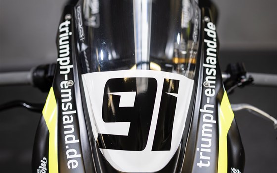 Umgebautes Motorrad Triumph Street Triple 765 R von Triumph Emsland - Hertrampf Racing - Bild 24 Umgebautes Motorrad Triumph Street Triple 765 R von Triumph Emsland - Hertrampf Racing - Bild 24