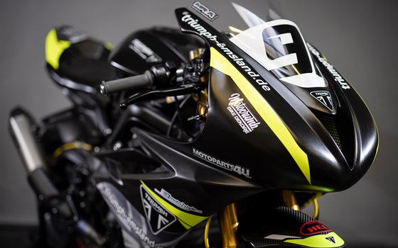 Umgebautes Motorrad Triumph Street Triple 765 R von Triumph Emsland - Hertrampf Racing - Bild 26 Umgebautes Motorrad Triumph Street Triple 765 R von Triumph Emsland - Hertrampf Racing - Bild 26