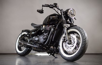 Triumph Bonneville Bobber Black Custom Bike