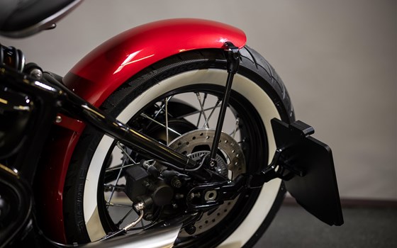 Umgebautes Motorrad Triumph Bonneville Bobber von Triumph Emsland - Hertrampf Racing - Bild 27 Umgebautes Motorrad Triumph Bonneville Bobber von Triumph Emsland - Hertrampf Racing - Bild 27