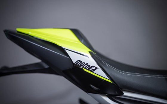 Umgebautes Motorrad Triumph Street Triple 765 Moto2 Edition von Triumph Emsland - Hertrampf Racing - Bild 23 Umgebautes Motorrad Triumph Street Triple 765 Moto2 Edition von Triumph Emsland - Hertrampf Racing - Bild 23