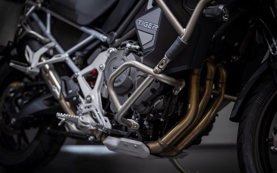 Umgebautes Motorrad Triumph Tiger 1200 GT Explorer von Triumph Emsland - Hertrampf Racing - Bild 24 Umgebautes Motorrad Triumph Tiger 1200 GT Explorer von Triumph Emsland - Hertrampf Racing - Bild 24