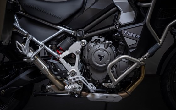 Umgebautes Motorrad Triumph Tiger 1200 GT Explorer von Triumph Emsland - Hertrampf Racing - Bild 26 Umgebautes Motorrad Triumph Tiger 1200 GT Explorer von Triumph Emsland - Hertrampf Racing - Bild 26