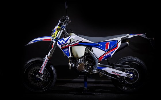 Umgebautes Motorrad Husqvarna FE 501 von Hertrampf Racing Emsbüren - Bild 2 Umgebautes Motorrad Husqvarna FE 501 von Hertrampf Racing Emsbüren - Bild 2