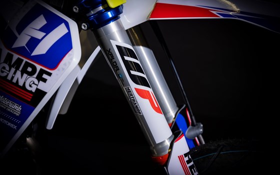 Umgebautes Motorrad Husqvarna FE 501 von Hertrampf Racing Emsbüren - Bild 26 Umgebautes Motorrad Husqvarna FE 501 von Hertrampf Racing Emsbüren - Bild 26